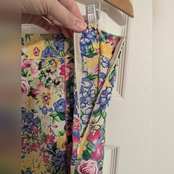 Sag Harbor Pink And Blue floral skirt ruffle hem size 18 - Picture 6 of 8